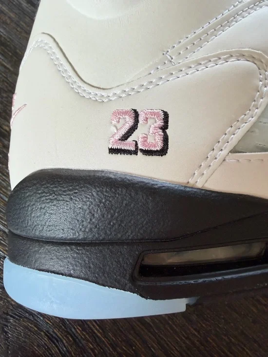 NEW Nike Air Jordan 5 Retro GS Soft Pink Size 6Y / Women Sz 7.5 - Picture 2 of 9